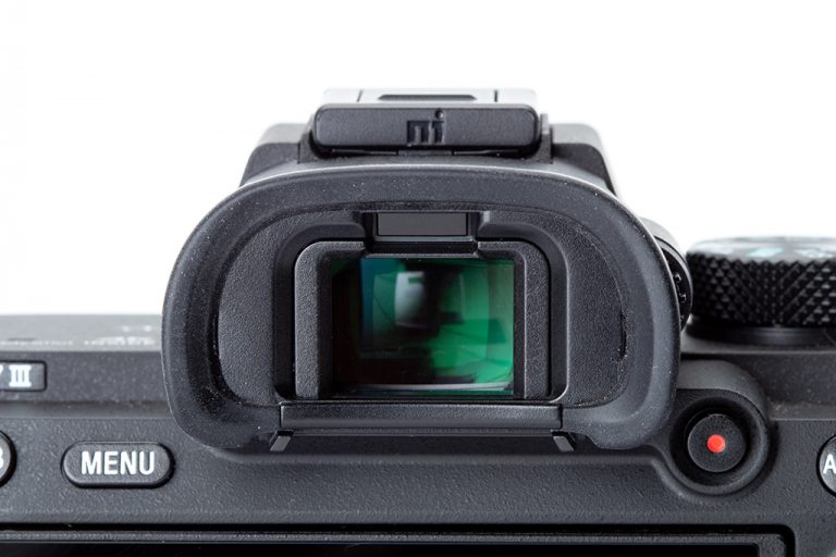 دوربین بدون آینه سونی Sony Alpha a7 III Mirrorless kit 28-70mm